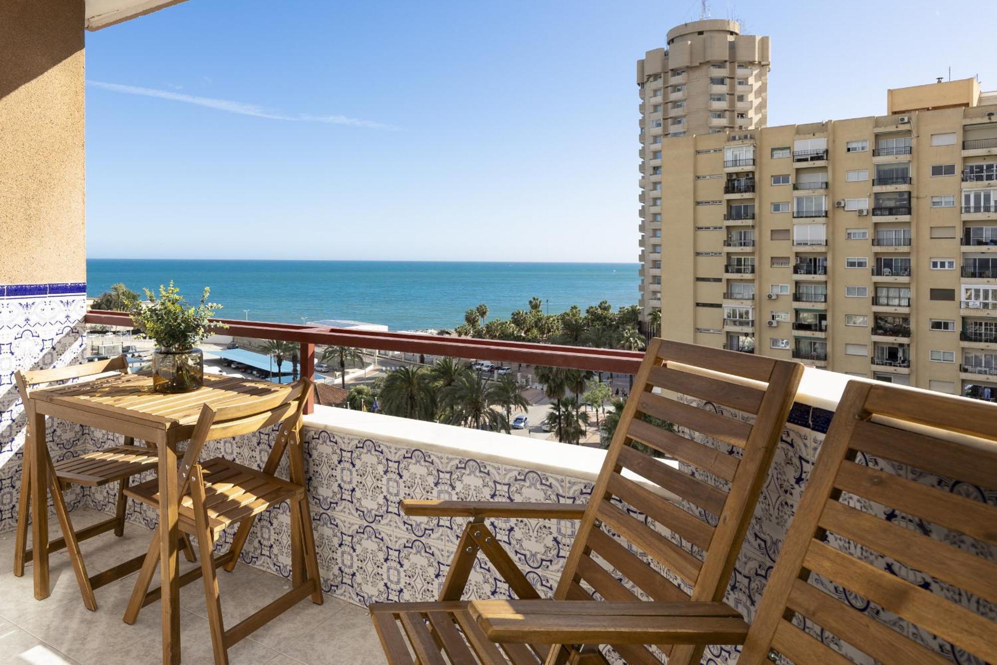 Beachfront Apartment With Terrace And Seaviews Fuengirola Exteriér fotografie