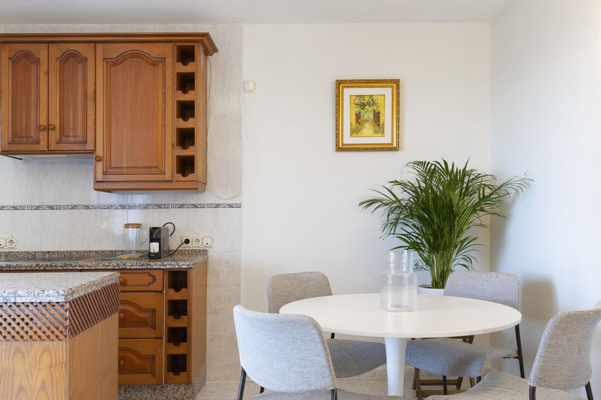 Beachfront Apartment With Terrace And Seaviews Fuengirola Exteriér fotografie
